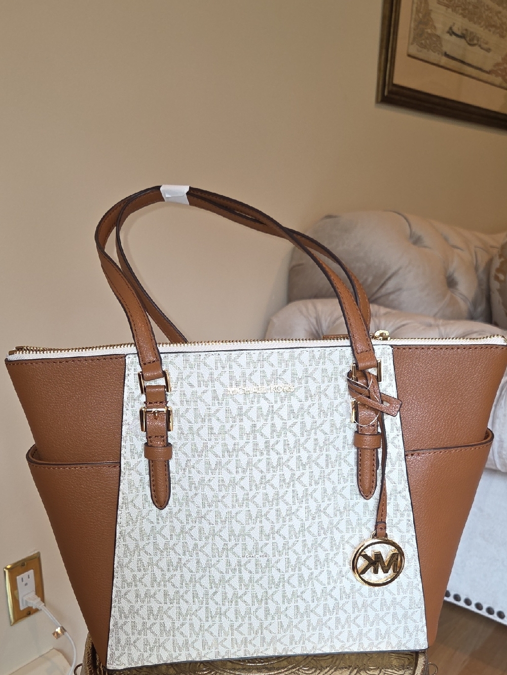 Michael Kors Charlotte Large Top Zip Tote Vanilla Signature Shoulder Bag - Picture 2 of 9